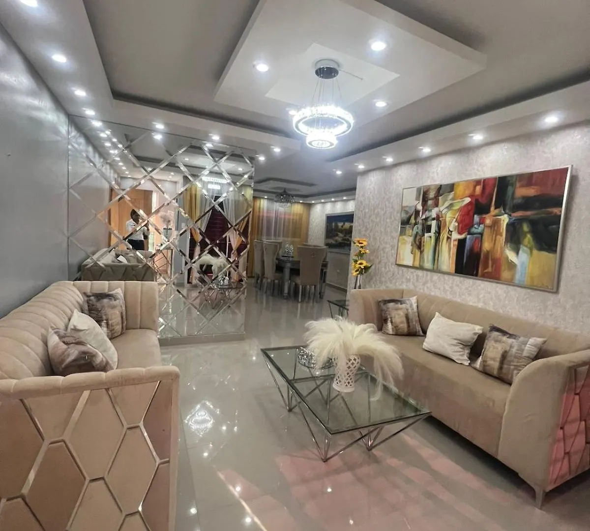Moderno Y Amplio Apartamento En Santiago Карлос-Герра